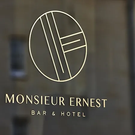 Monsieur Ernest 3*